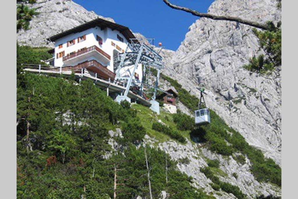 Alpenrelax Haus Weidmannsheil Wohnen Im Romantischen Forsthaus Werfen Ngoại thất bức ảnh