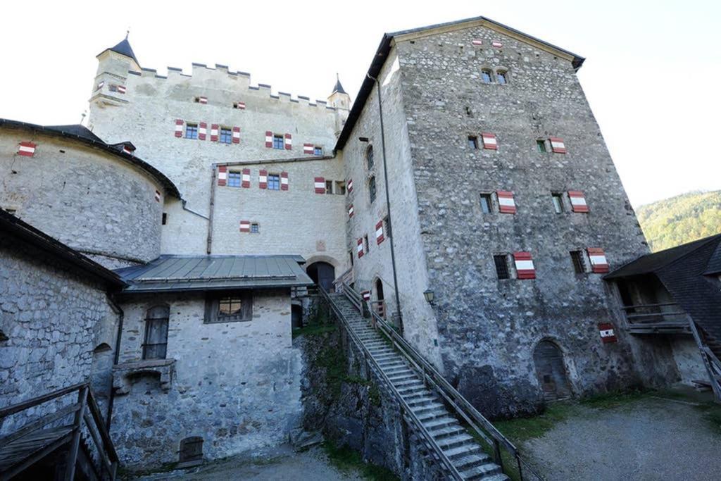 Alpenrelax Haus Weidmannsheil Wohnen Im Romantischen Forsthaus Werfen Ngoại thất bức ảnh